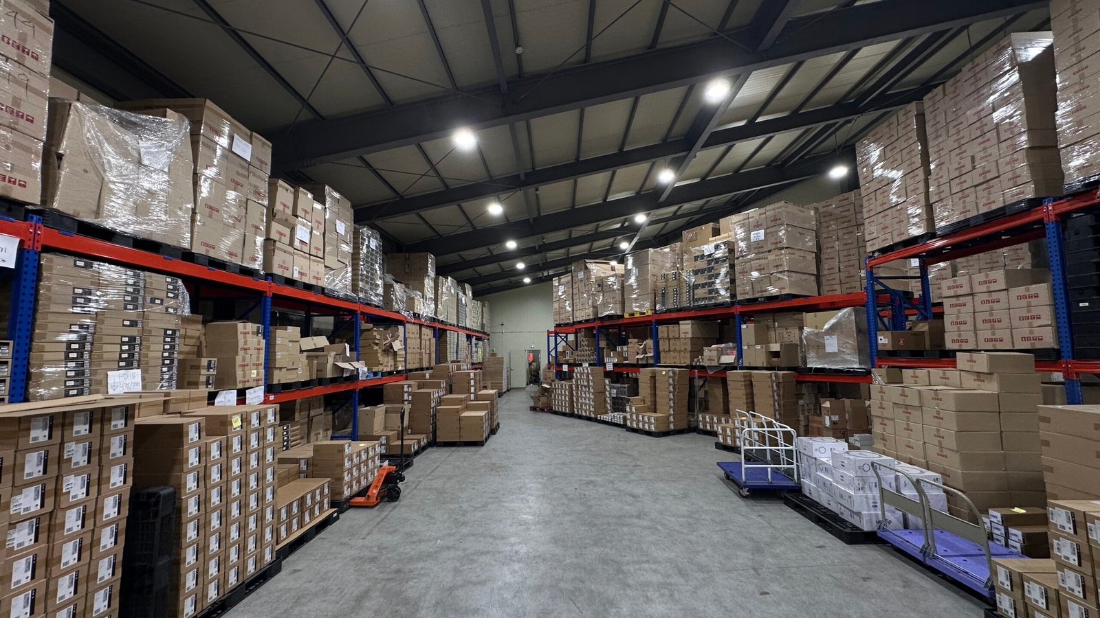 Warehouse inventory for Korean product sourcing